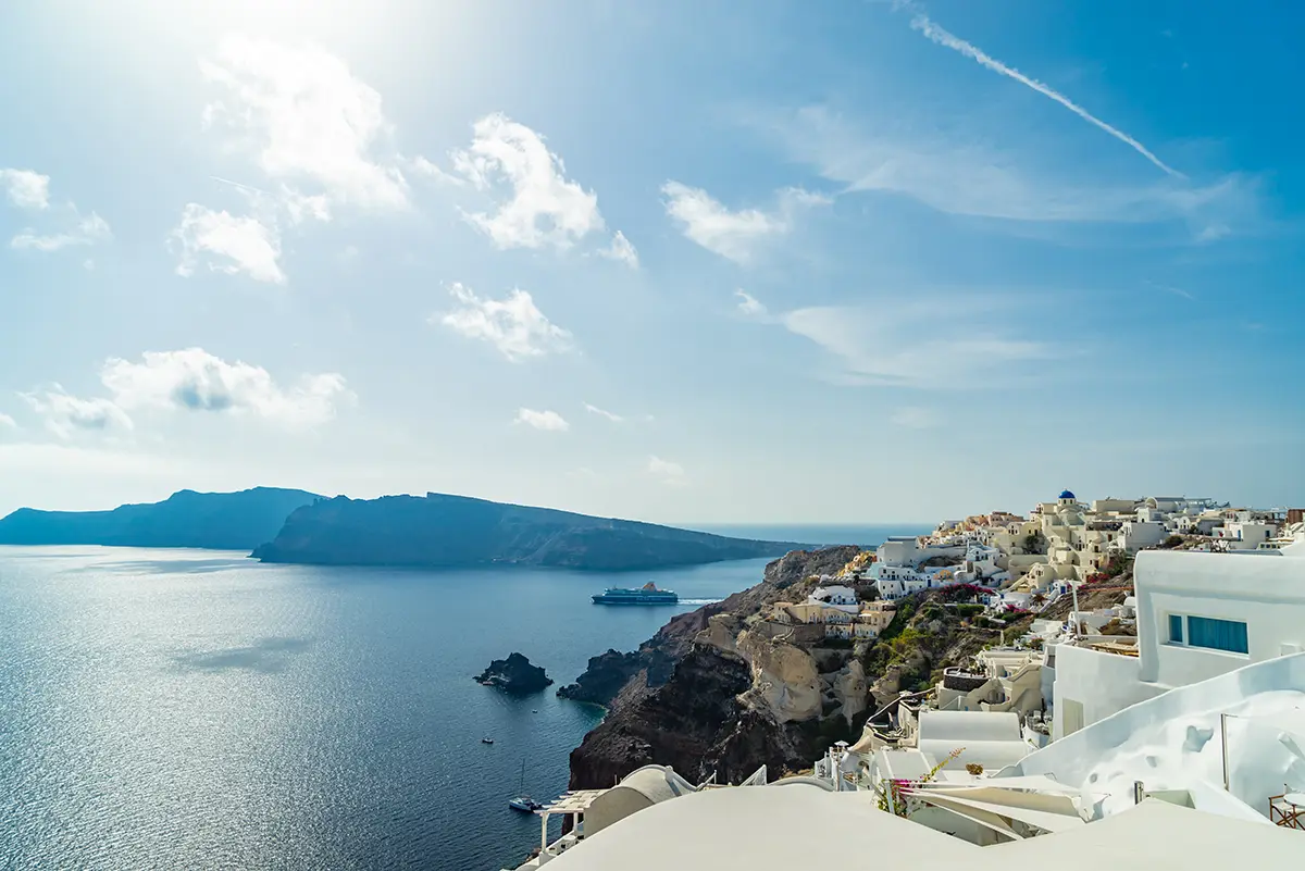Blue sky and see in Oia, Santorini, Greece